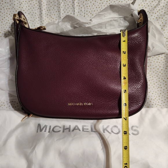 Exquisite Michael Kors Leather Raven Medium Messenger handbag Purse Plum NWOT - Picture 12 of 13